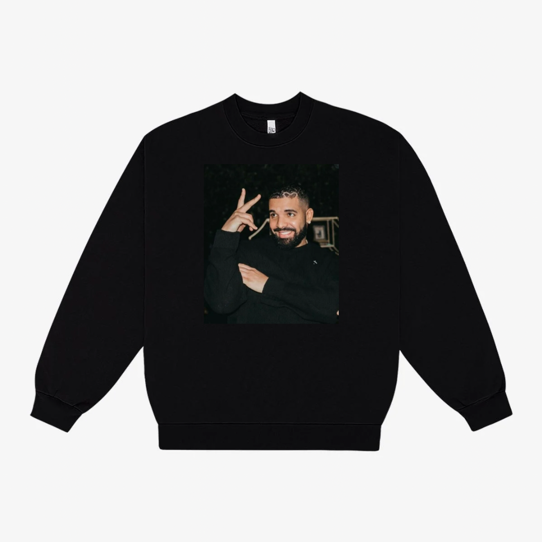 DRAKEEEEE TAPESTRY PATCH SWEATSHIRT